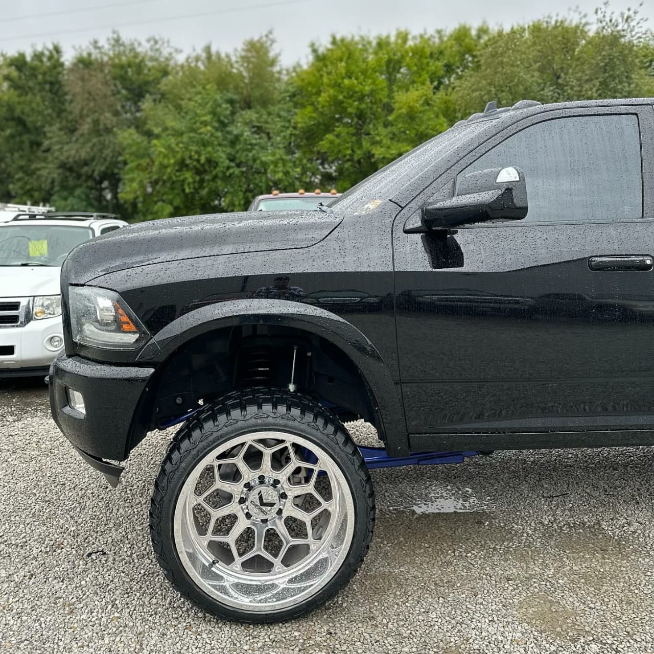 22×12 KG1 Spreader & 35×12.50r22 rbp m/t3 - Image 3