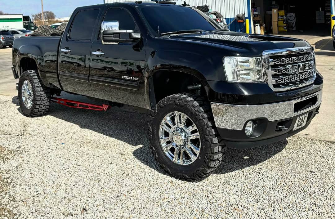 Performance PR207 Denali 20s & 35s Nitto mts - Image 3