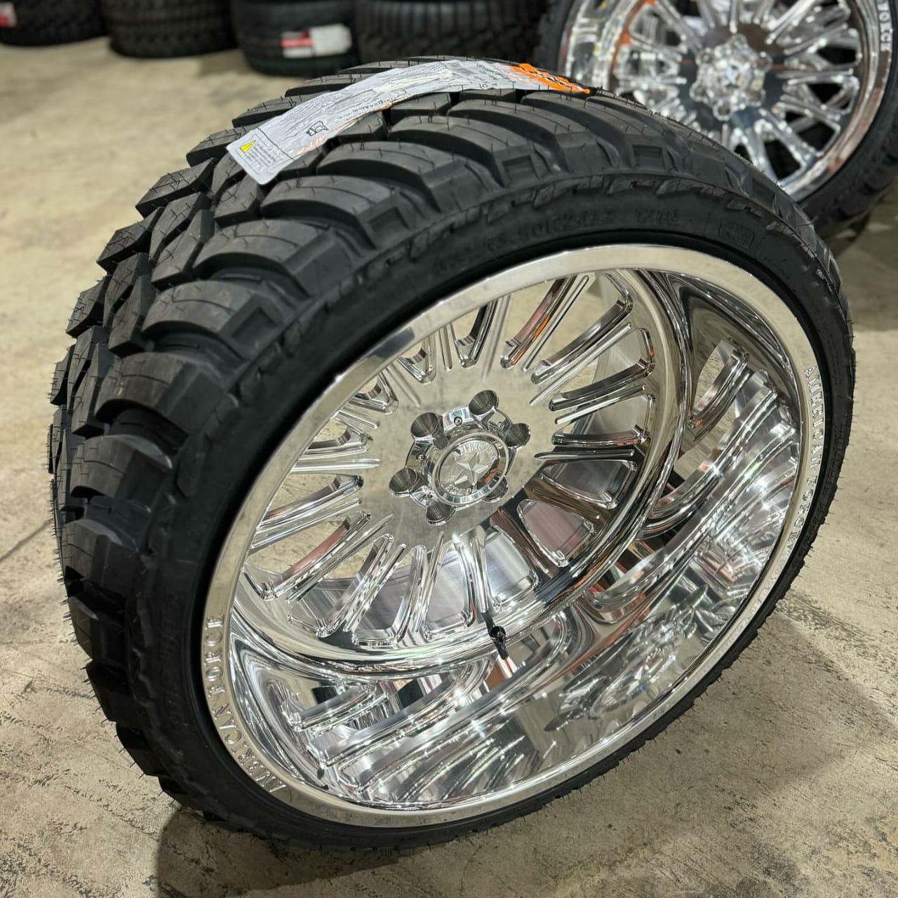 24×14 Lexar & 35s Amp mts - Image 4