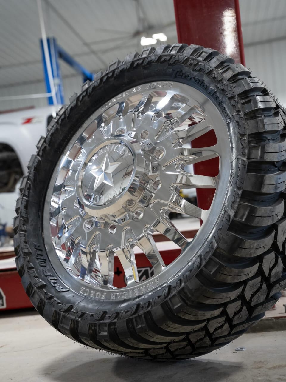 24s American Force Reactor dually & 35x13.50x24 amp mts - Image 4